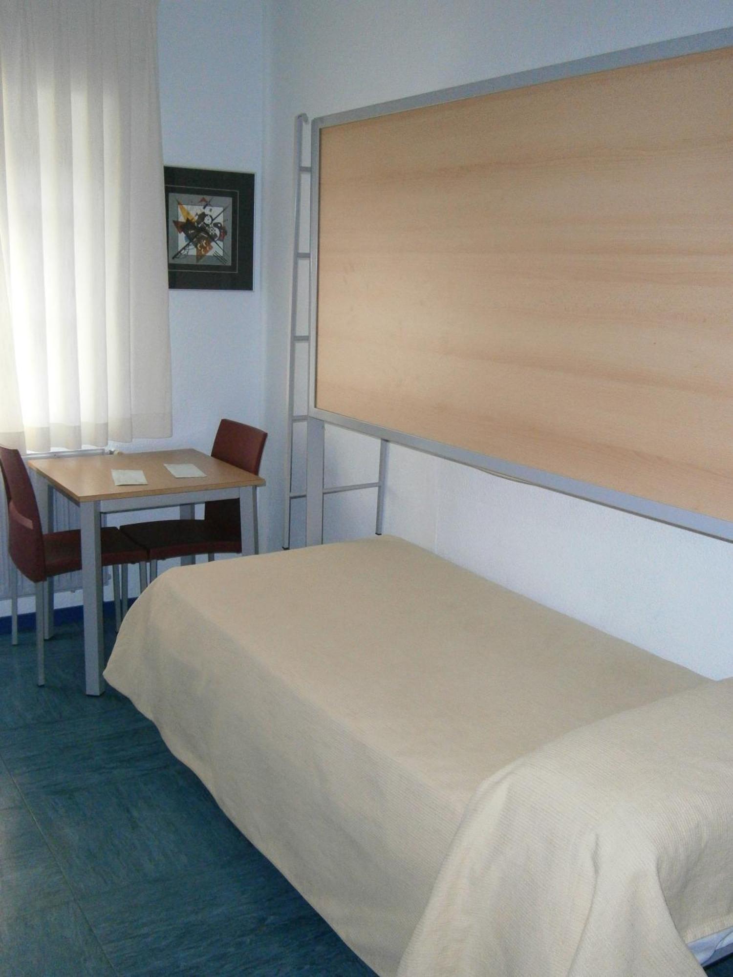 Albergue Inturjoven Уелва Екстериор снимка